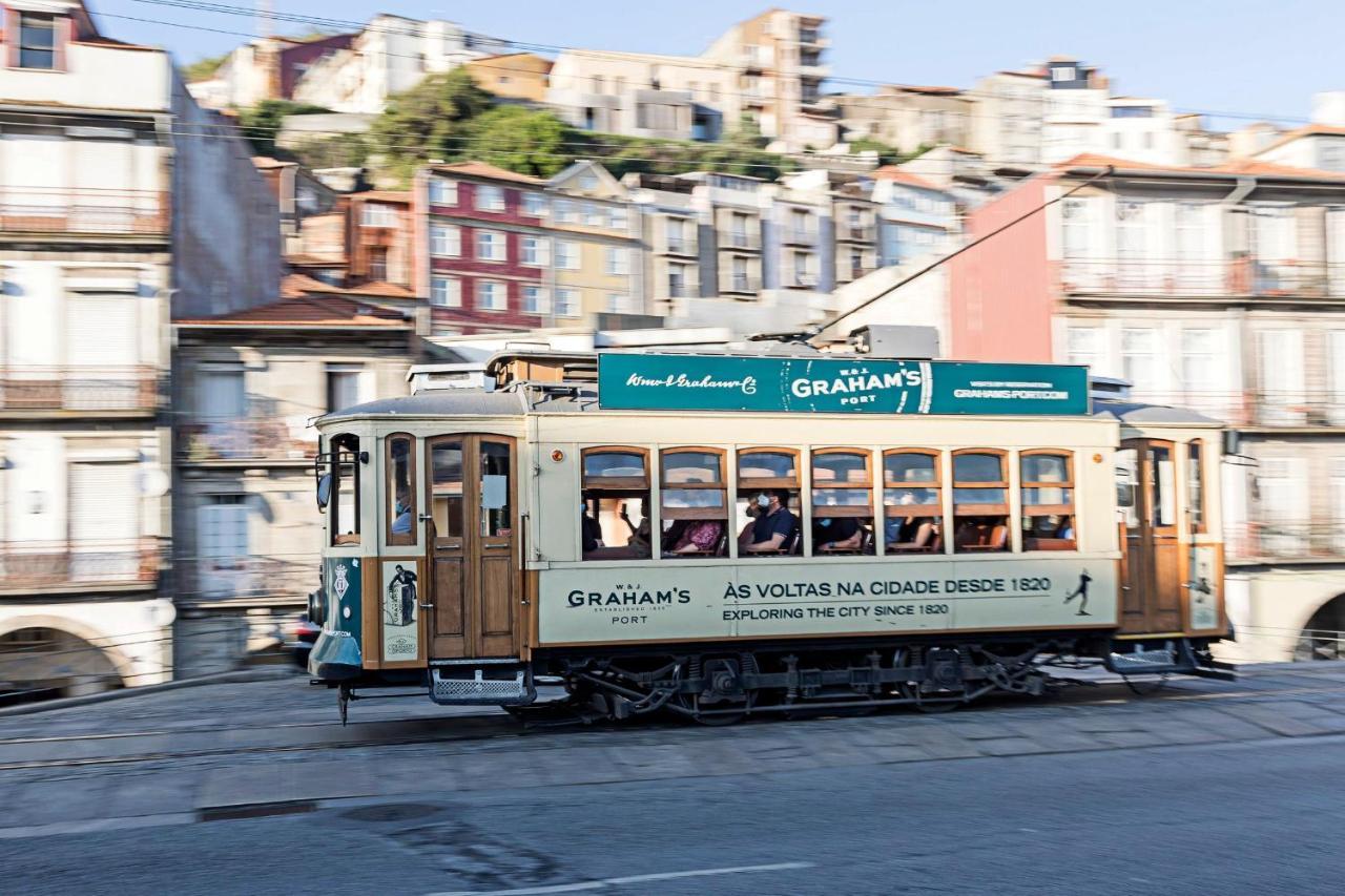 Stunning Duplex Near River By Lovelystay Apartament Porto